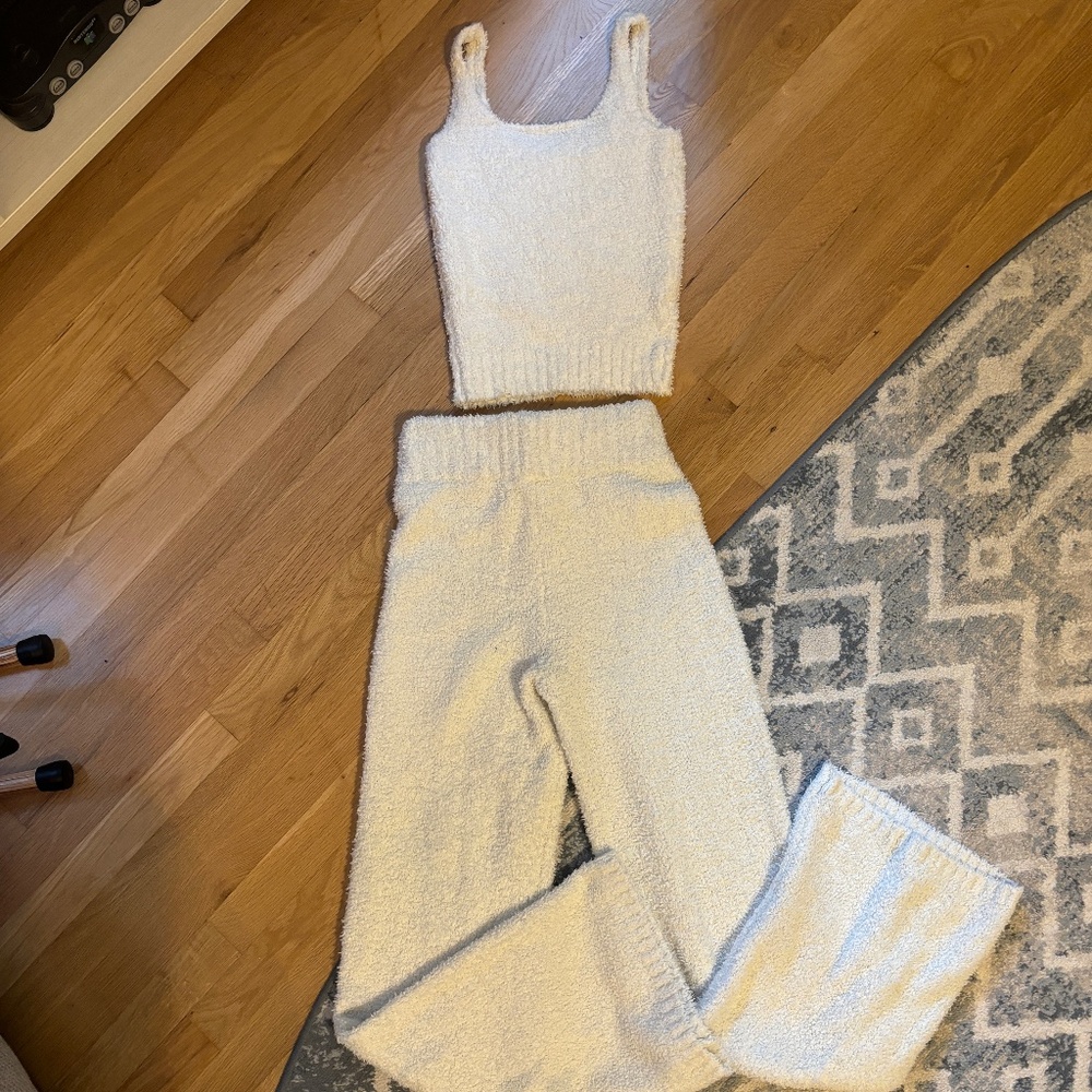 Skims Fluffy Knit Set